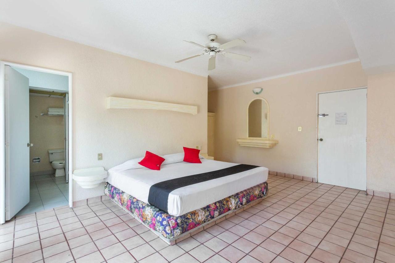 Hotel Hacienda Del Rio オアステペック エクステリア 写真